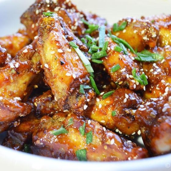 Korean Style Crunchy, Sweet And Spicy Chicken Wings