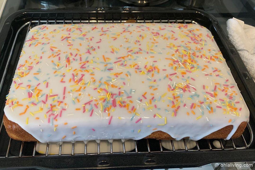Sprinkle Tray Bake