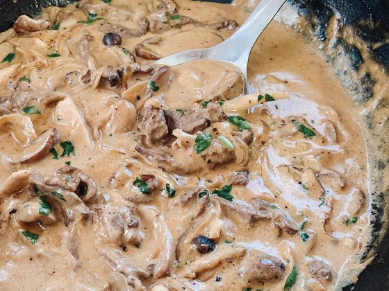 Easy Classic Beef Stroganoff Recipe