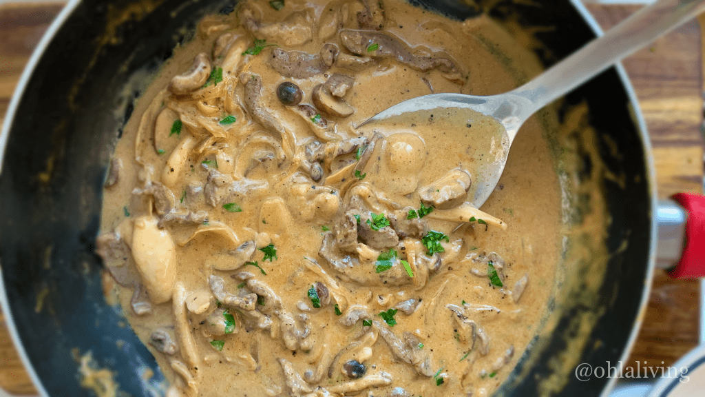 Easy Beef Stroganoff Recipe